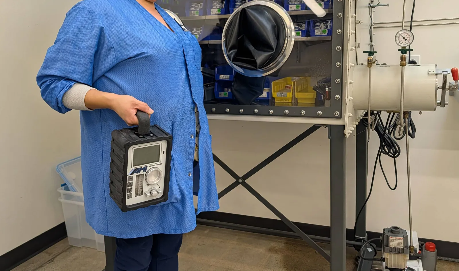 Controlled environment laboratory